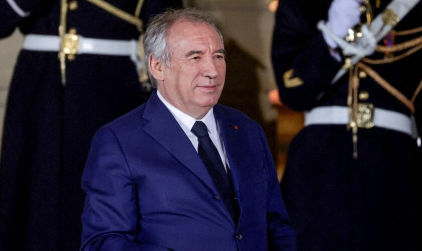 Le nouveau Premier ministre François Bayrou à Matignon le 13 décembre 2024