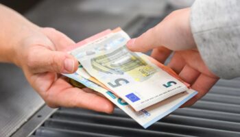 Verdi droht mit Bargeld-Streik vor Weihnachten