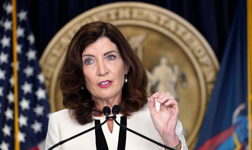 Economic experts pan Hochul’s ‘inflationary’ ‘inflation refunds’: ‘Not difficult math’