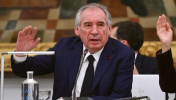 Le Premier ministre François Bayrou, en tant que maire de Pau, veut venir en aide à Mayotte