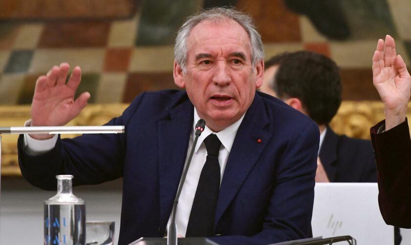 Le Premier ministre François Bayrou, en tant que maire de Pau, veut venir en aide à Mayotte