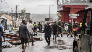 Cyclone Chido à Mayotte, consultations de François Bayrou, procès des viols de Mazan… L’actu de ce lundi 16 décembre