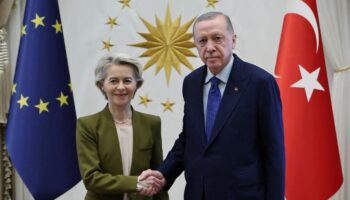 EU-Kommissionspräsidentin: Von der Leyen plant Milliardenhilfen für Geflüchtete in der Türkei