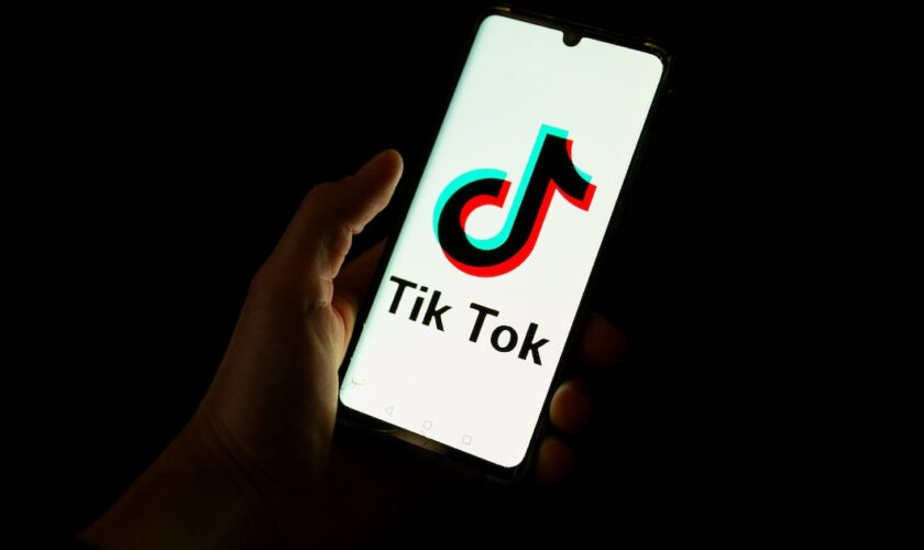 Illustration de Tik Tok le 19 avril 2024 à Paris