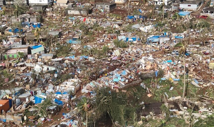 Mayotte : les images aériennes des dévastations