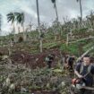 Mayotte, sous couvre-feu, panse ses plaies après le passage du cyclone Chido