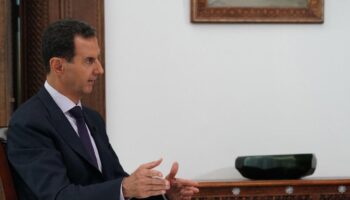 Il assure que son départ n’était « pas prémédité » et que la Syrie est maintenant aux mains de « terroristes » : Bachar al-Assad s’exprime pour la première fois