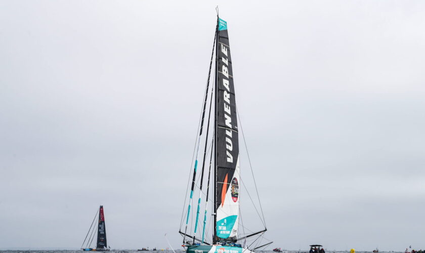 Vendée Globe 2024 : un trio qui ne se lâche pas, carte et classement en direct