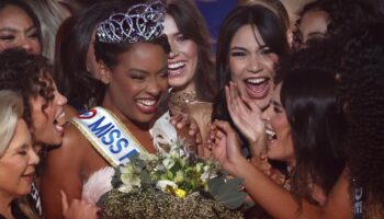 Miss France 2025, Angélique Angarni-Filopon, prend le métro avec sa couronne, et son trajet ne ressemble pas au vôtre