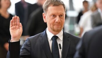 Sachsen: Michael Kretschmer bleibt Ministerpräsident - gekrönt von den Linken