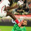 Monaco-PSG en Ligue 1 : Gianluigi Donnarumma reçoit un coup de crampon impressionnant au visage