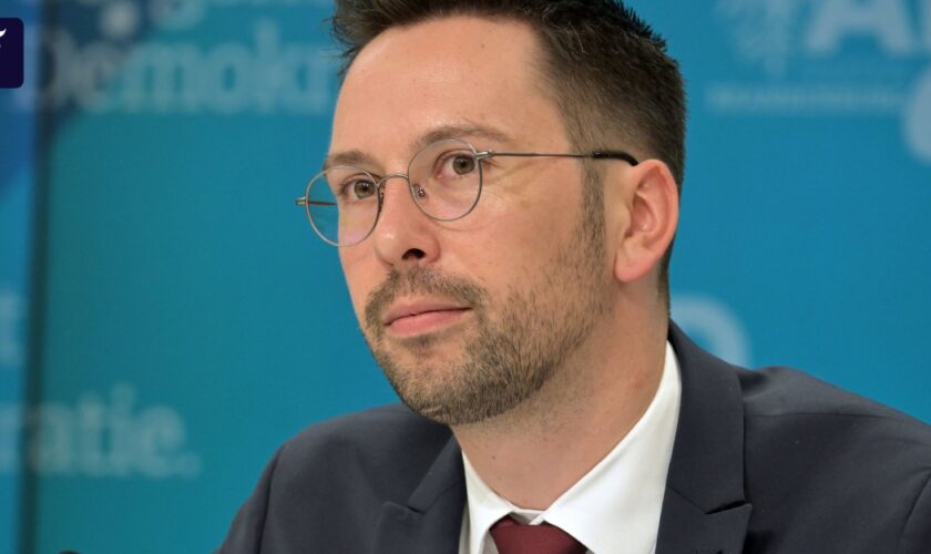 Abgeordneter Dennis Hohloch: Gericht weist Forderung von Mutter gegen AfD-Mann ab