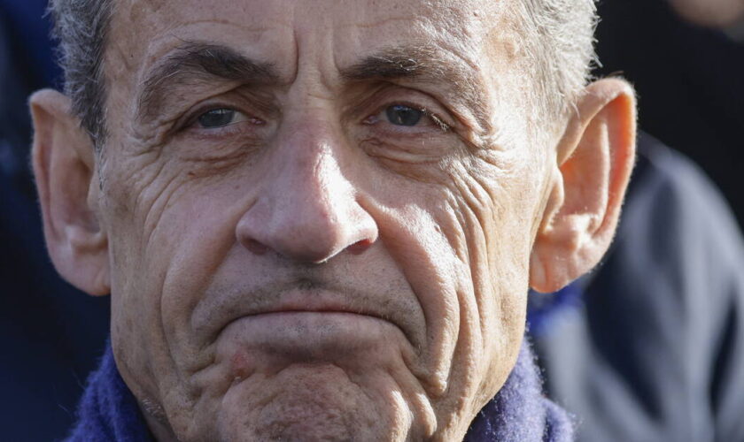 Sarkozy sous bracelet électronique, cyclone à Mayotte, Bayrou et ses entretiens... L’actu de ce mercredi 18 décembre