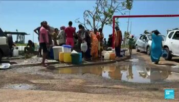 Mayotte : après le cyclone Chido, les pénuries plongent les habitants dans l'inquiétude