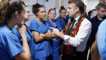 Cyclone Chido à Mayotte : Emmanuel Macron prolonge son séjour pour se rendre dans des zones sinistrées