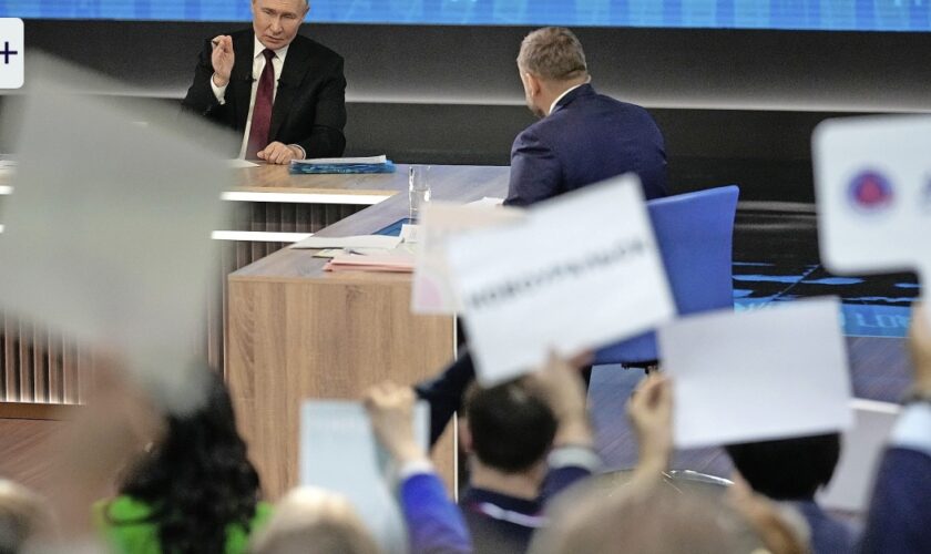 Jährliche Pressekonferenz: Putins nicht vollkommenes Glück