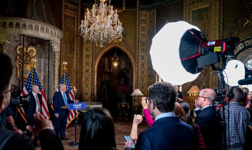 « Le récit officiel de sa présidence doit être le sien » : Trump attaque la presse américaine avant même son retour à la Maison-Blanche