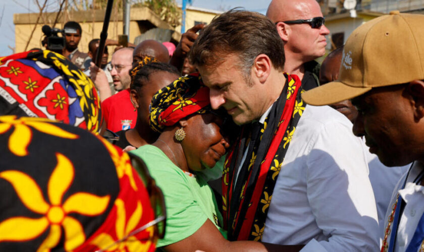 Mayotte : Emmanuel Macron prolonge sa visite face à l'étendue des dégâts