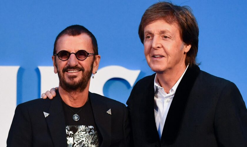 Les Beatles Paul McCartney et Ringo Starr ensemble sur scène à Londres pour des retrouvailles en musique