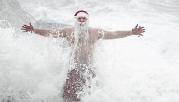 Water bills should freeze while sewage threatens Santa swims and surfing, MP says