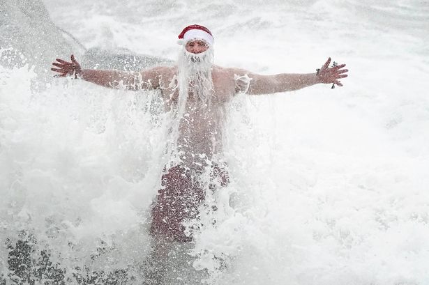 Water bills should freeze while sewage threatens Santa swims and surfing, MP says