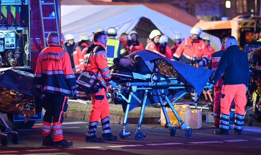 Magdeburg: Mutmaßlicher Anschlag auf Weihnachtsmarkt: Videos zeigen Polizeieinsatz