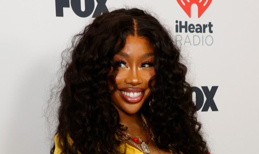 SZA finally releases much-delayed new album ‘SOS Deluxe: Lana’