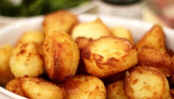 Roast potato blunder everyone makes and it stops them from getting crispy