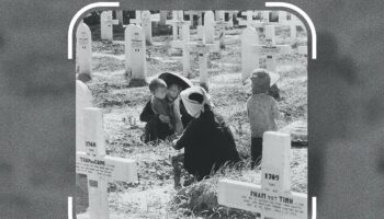 « Le Chagrin de l’Indochine » : la photo testament que Robert Capa prit peu avant de mourir