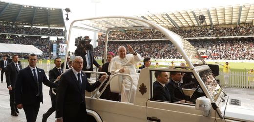 Papst Franziskus leitet Seligsprechung von Belgiens König Baudouin ein