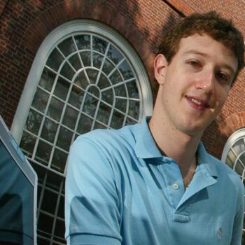 2004… et Facebook a débarqué en France pour bouleverser nos relations sociales