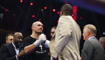 Daniel Dubois interrupts Oleksandr Usyk celebration to demand ‘revenge’