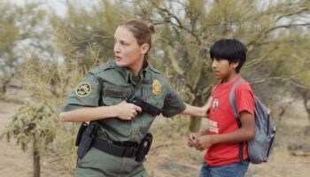 « The Wall » : Vicky Krieps, garde-frontière suprémaciste dans un drame sur l’immigration clandestine aux USA