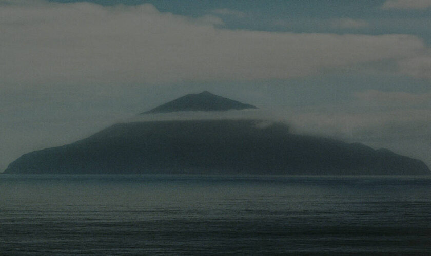 EN IMAGES - Les îles du désir (1/3) : Tristan Da Cunha par le photographe Richard Pak