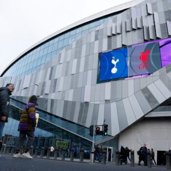 Tottenham vs Liverpool LIVE: Team news and line-ups as Arne Slot’s side seek to remain top of Premier League