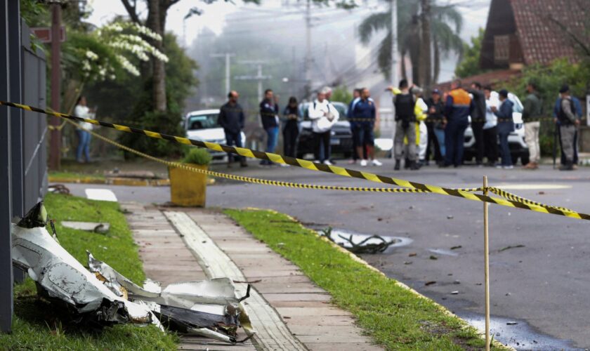 Small plane crash kills 10 people. Pic: Reuters