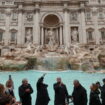 A Rome, la fontaine de Trevi limite le nombre de touristes pour retrouver la «dolce vita»