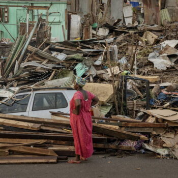 Cyclone Chido à Mayotte : en quoi consiste une journée de deuil national ?