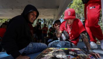 A board game born in Mexican prisons is bringing together people from all walks of life