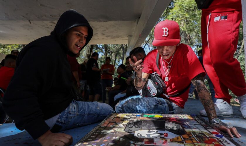 A board game born in Mexican prisons is bringing together people from all walks of life