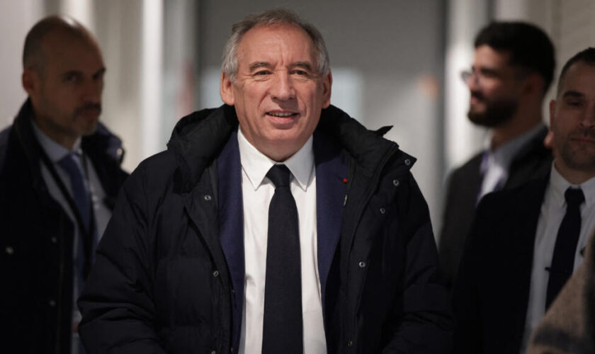 En direct : après un nouveau report, l'annonce du gouvernement Bayrou attendue lundi