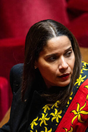 Remaniement et deuil national : la députée de Mayotte Estelle Youssouffa dénonce le «mépris» de la classe politique parisienne