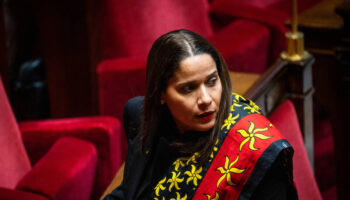 Remaniement et deuil national : la députée de Mayotte Estelle Youssouffa dénonce le «mépris» de la classe politique parisienne