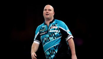 Rob Cross and Dave Chisnall among big names to fall at Alexandra Palace