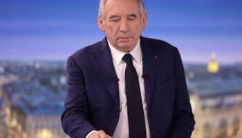 Enfin, le gouvernement de François Bayrou, Luigi Mangione plaide non coupable à New York, les dons s’envolent pour Mayotte… L’actu de ce lundi 23 décembre