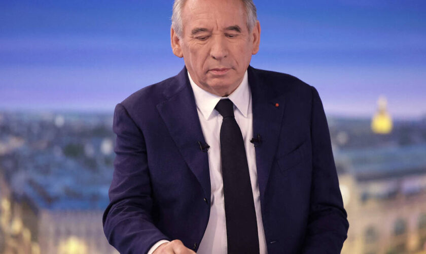 Enfin, le gouvernement de François Bayrou, Luigi Mangione plaide non coupable à New York, les dons s’envolent pour Mayotte… L’actu de ce lundi 23 décembre