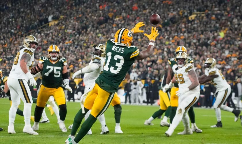 Green Bay Packers seal play-off spot with shut-out win over New Orleans Saints