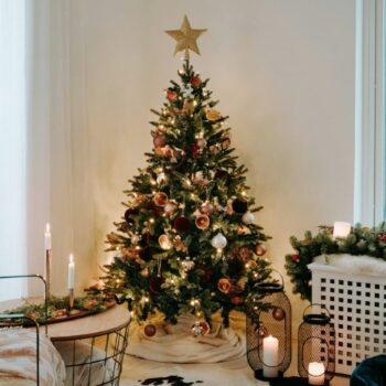 Ce qu'il faut savoir sur le «syndrome de l'arbre de Noël» pour éviter que ça sente le sapin