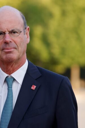 Eric Lombard à Versailles le 18 juillet 2022, pour un dîner d'Etat au Grand Trianon, à l'occasion de la visite en France du président des Emirats arabes unis, Mohamed ben Zayed al-Nahyane