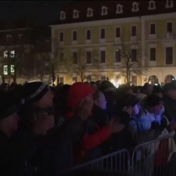 Allemagne : le président Steinmeier appelle à l'unité, l'extrême droite se rassemble à Magdebourg